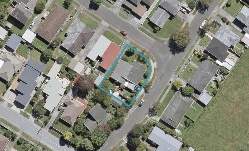 2/3 Chesney Street, Avalon, Lower Hutt - Carousel 1