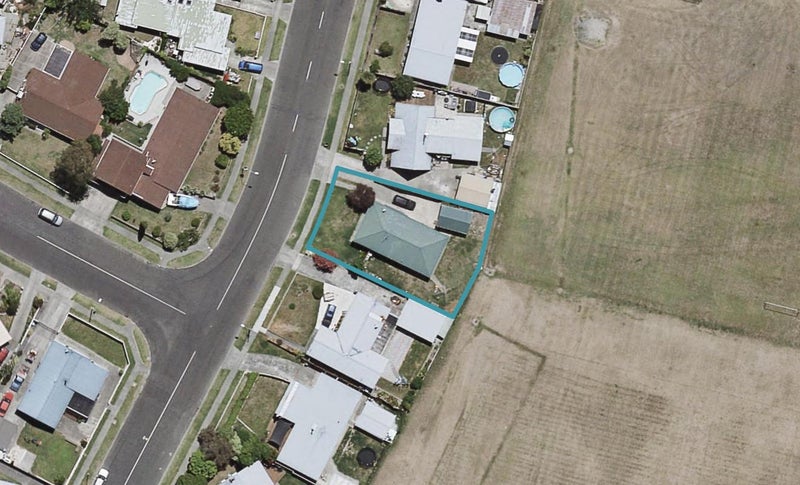 25 Freyberg Avenue, Tamatea, Napier - Carousel 1