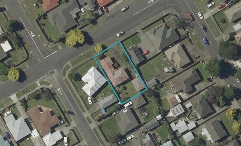 42 Liverpool Street, Takaro, Palmerston North - Carousel 1