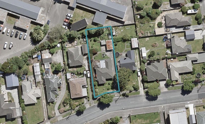 6 Redwood Street, Elderslea, Upper Hutt - Carousel 1