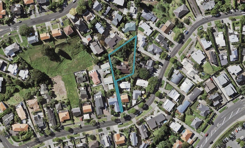 18A Godden Crescent, Orakei, Auckland - Carousel 1