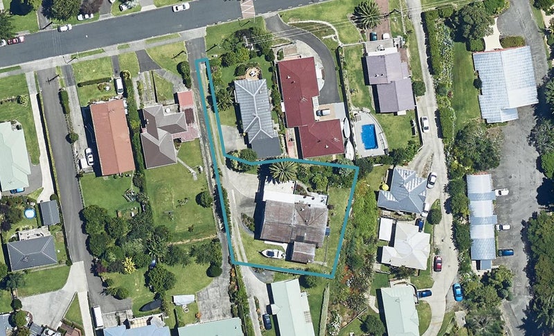 48 Sutherland Road, Brookfield, Tauranga - Carousel 1