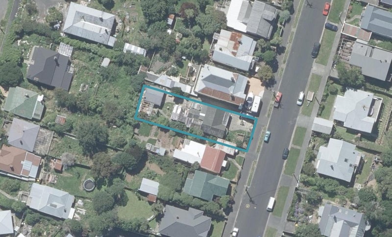 26 Magnetic Street, Port Chalmers, Dunedin - Carousel 1