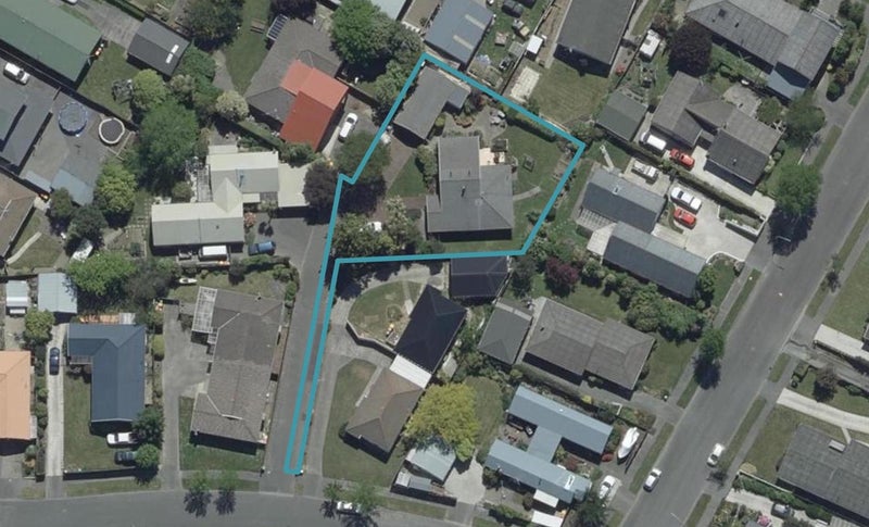 68A Glenmore Avenue, Casebrook, Christchurch - Carousel 1