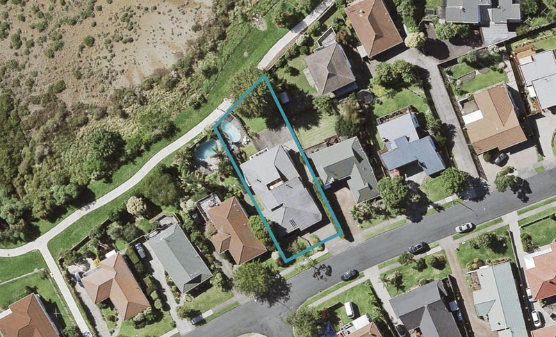 46 Galloway Crescent, Farm Cove, Auckland - Carousel 1
