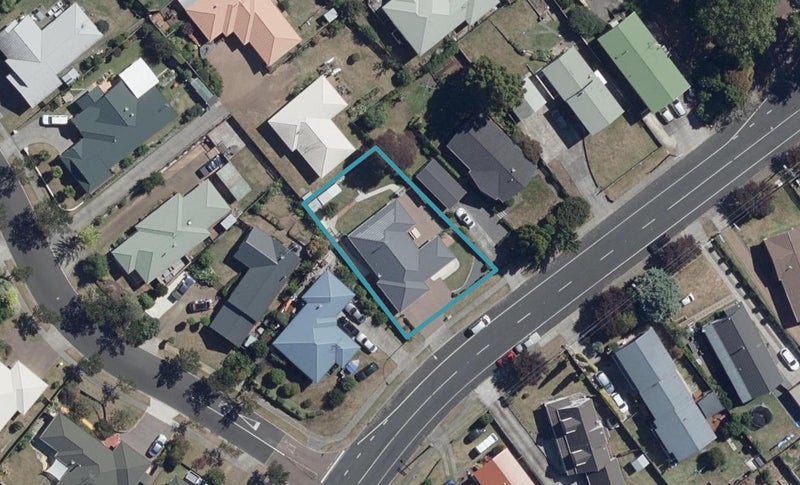 200 Grandview Road, Nawton, Hamilton - Carousel 1