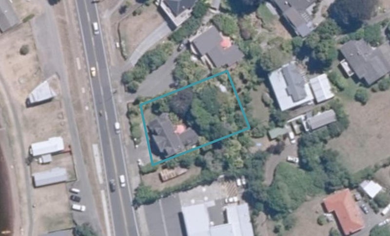 200 Lake Terrace, Waipahihi, Taupo - Carousel 1
