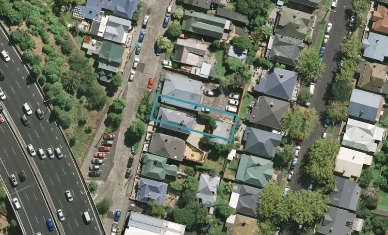 9 Claremont Street, Grafton, Auckland - Carousel 1