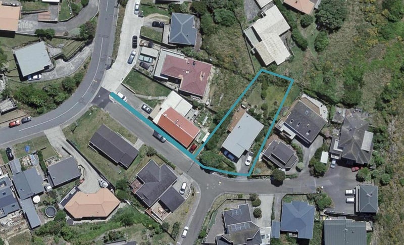 3 Dennis Way, Island Bay, Wellington - Carousel 1