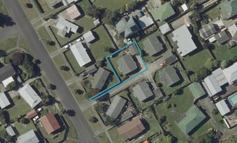 17 Chatsworth Place, Highbury, Palmerston North - Carousel 1