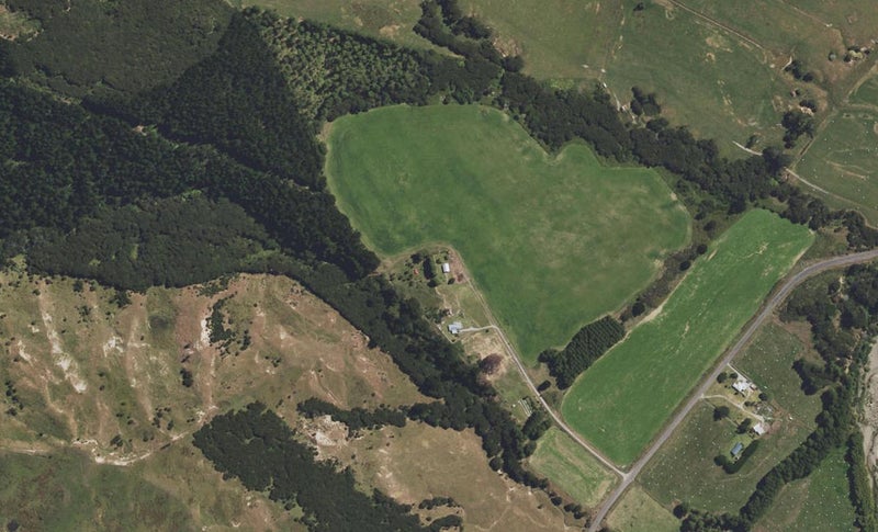 1547 Te Araroa Road, Tikitiki - Carousel 1