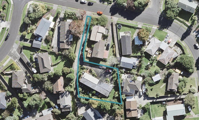 1/23 Cranston Street, Torbay, Auckland - Carousel 1
