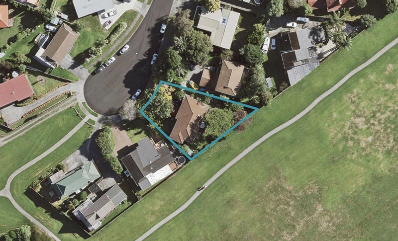 24 Hoylake Place, Wattle Downs, Auckland - Carousel 1