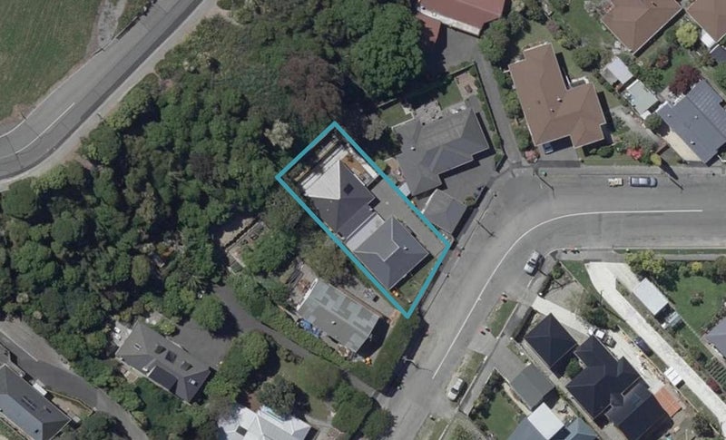 32B Augusta Street, Redcliffs, Christchurch - Carousel 1