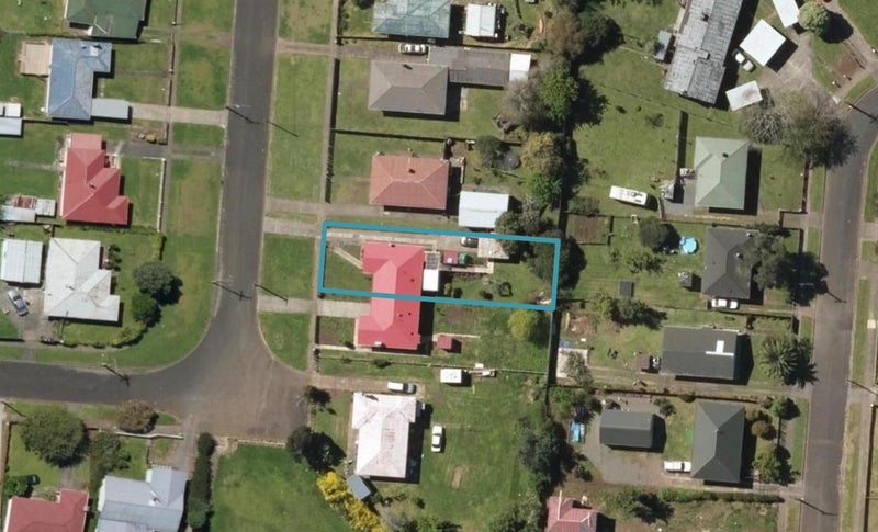 11A Taraire Crescent, Otangarei, Whangarei - Carousel 1