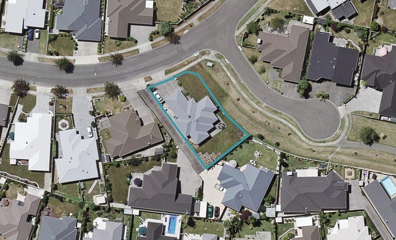 18 Merlot Drive, Greenmeadows, Napier - Carousel 1