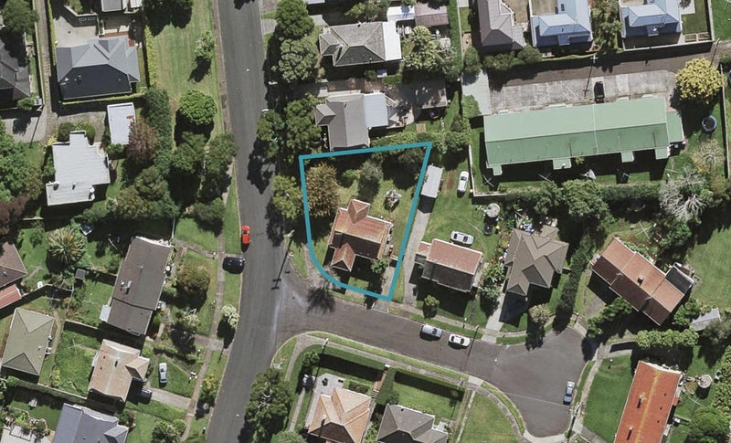 12 Gosport Place, Onehunga, Auckland - Carousel 1