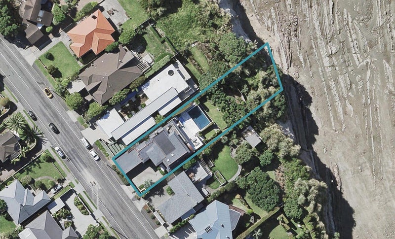 76 Seacliffe Avenue, Narrow Neck, Auckland - Carousel 1
