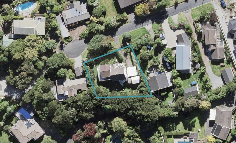 14 Traffic Road, Greenhithe, Auckland - Carousel 1