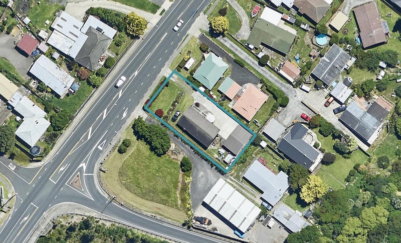 54 Cambridge Road, Judea, Tauranga - Carousel 1