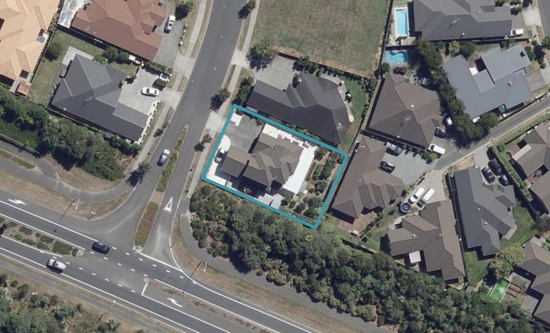 117 Huntington Drive, Huntington, Hamilton - Carousel 1