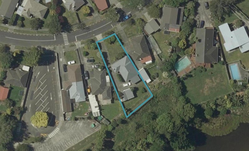 35 Parkland Crescent, Terrace End, Palmerston North - Carousel 1