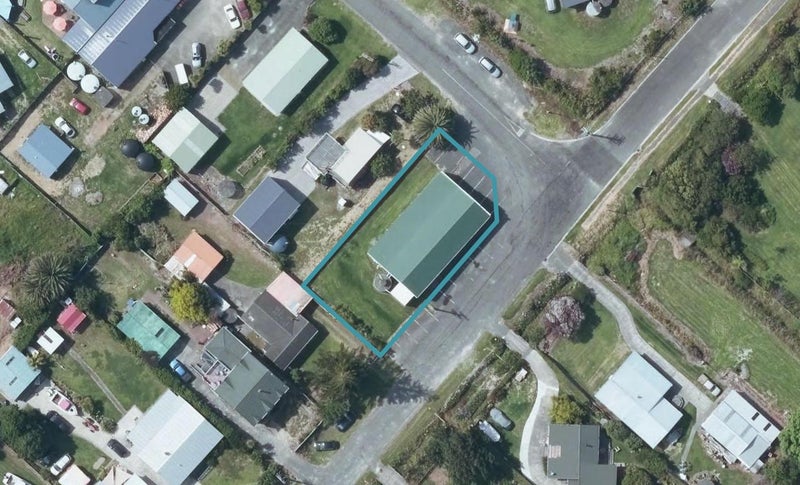 54 Fortescue Street, Māhia - Carousel 1