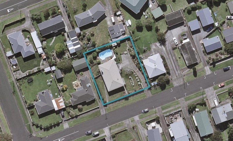 27 Murray Street, Bell Block, New Plymouth - Carousel 1