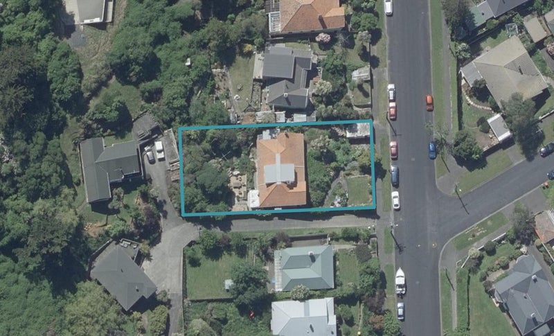 42 Norfolk Street, Saint Clair, Dunedin - Carousel 1