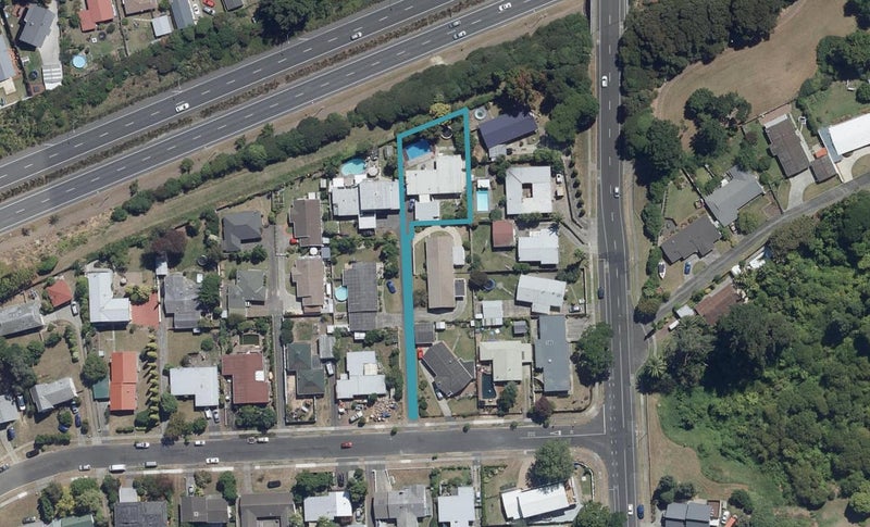 8 Morrow Avenue, St Andrews, Hamilton - Carousel 1