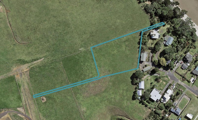 56 Opoia Drive, Āwhitu - Carousel 1