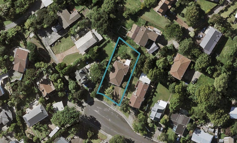 11 Tacitus Place, Totara Vale, Auckland - Carousel 1