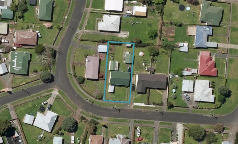 16 Taraire Crescent, Otangarei, Whangarei - Carousel 1