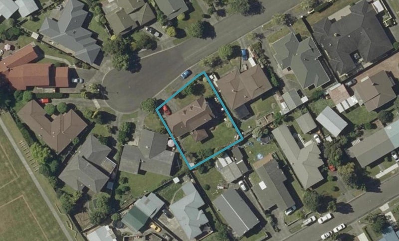 9 Adrien Way, Awapuni, Palmerston North - Carousel 1