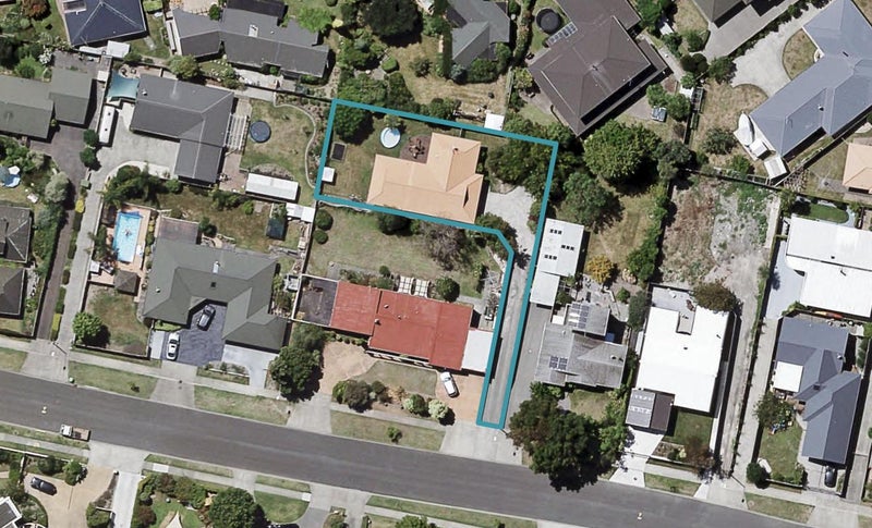 12 Mission Road, Greenmeadows, Napier - Carousel 1