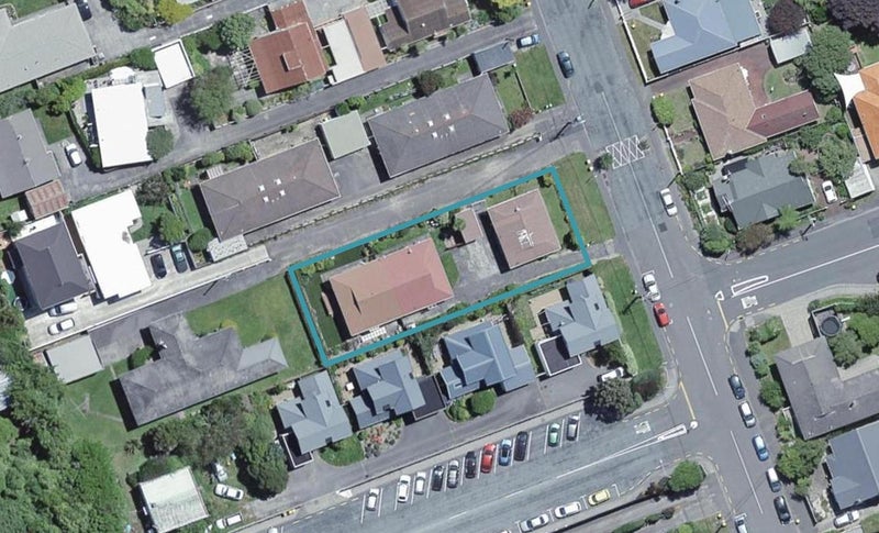 3/35 Parkvale Road, Karori, Wellington - Carousel 1