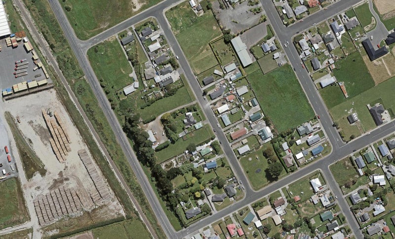 29 Shannon Street, Clifton, Invercargill - Carousel 1