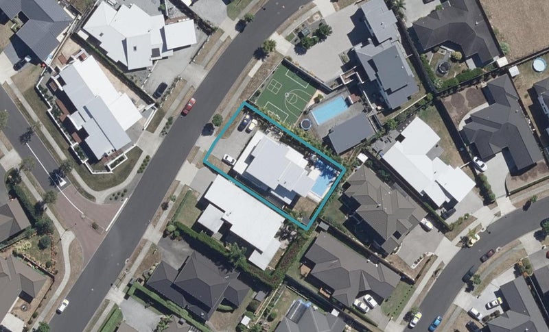 58 Somerton Drive, Huntington, Hamilton - Carousel 1