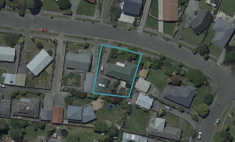 37 Charles Upham Avenue, Hillmorton, Christchurch - Carousel 1