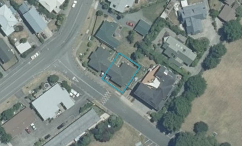 18 Centennial Road, Tahunanui, Nelson - Carousel 1