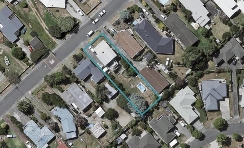 54 Gray Avenue, Paraparaumu Beach, Paraparaumu - Carousel 1