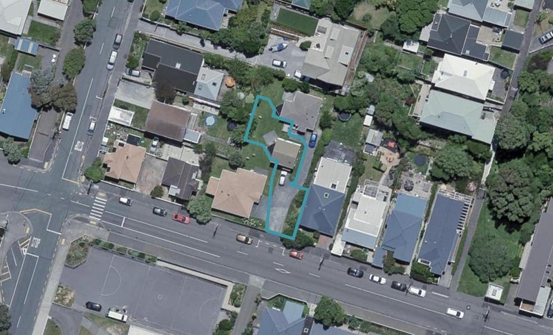 24 Mersey Street, Island Bay, Wellington - Carousel 1
