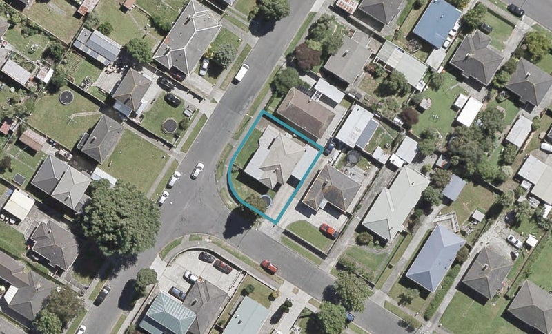 88 Chapman Crescent, Naenae, Lower Hutt - Carousel 1