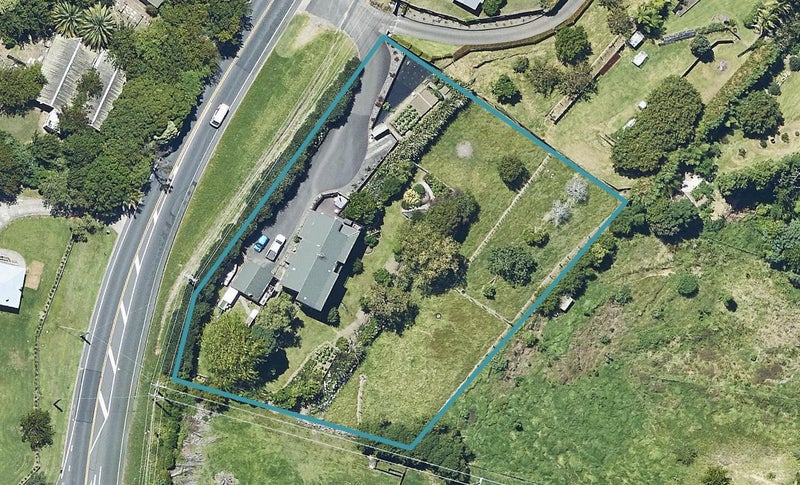 317 Cambridge Road, Tauriko, Tauranga - Carousel 1