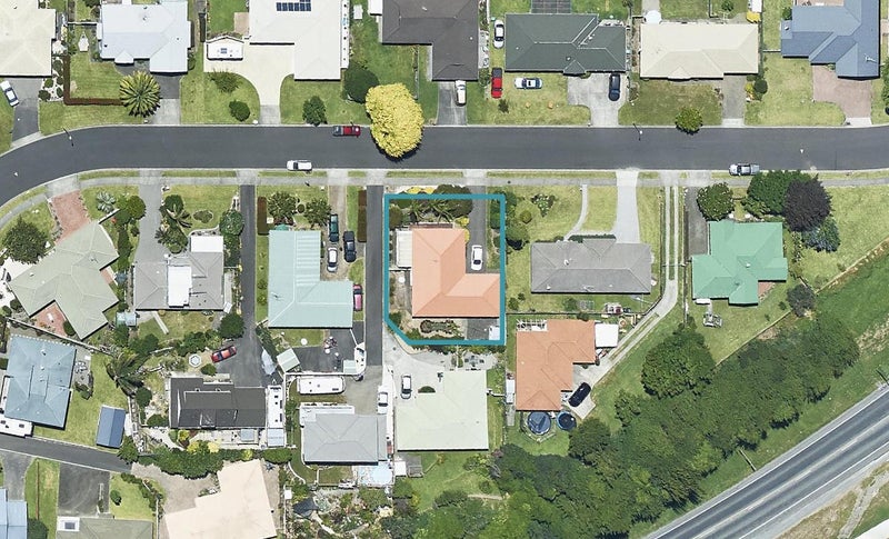 31 Stephens Place, Hairini, Tauranga - Carousel 1