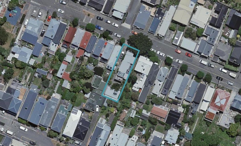 78 Elizabeth Street, Mount Victoria, Wellington - Carousel 1
