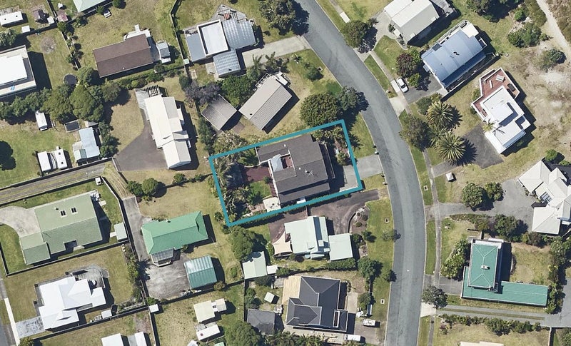 9 Wakanoi Place, Bowentown, Katikati - Carousel 1
