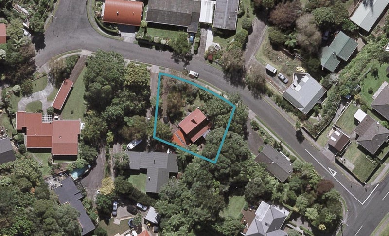 3 Spencer Place, Merrilands, New Plymouth - Carousel 1
