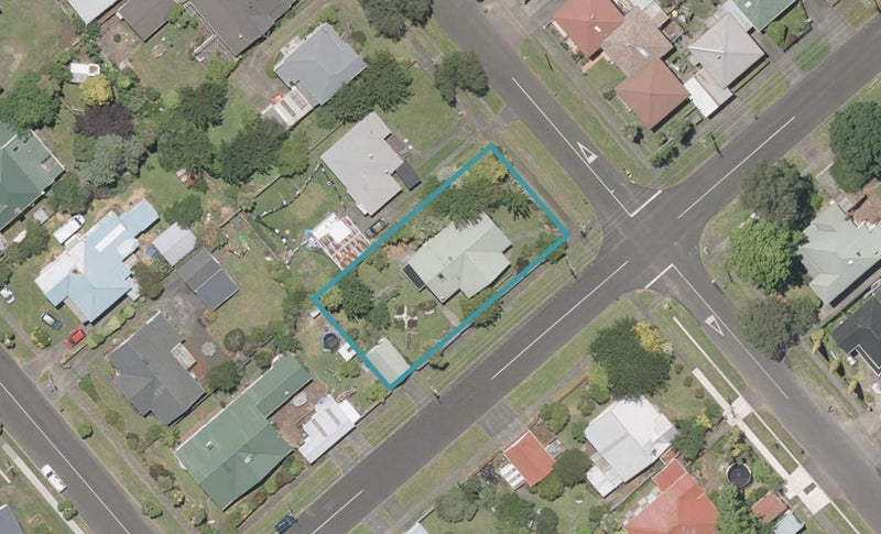 30 Young Street, Whanganui East, Whanganui - Carousel 1