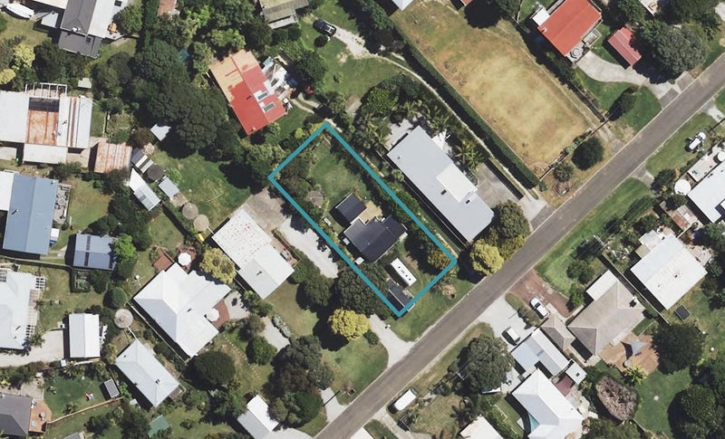 18 Douglas Street, Okitu, Gisborne - Carousel 1